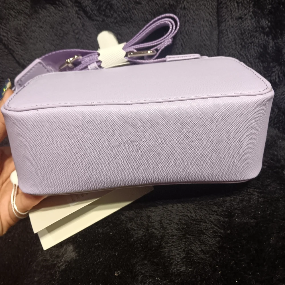 *SOLD* NWT Valentino Orlandi lavender crossbody bag - Picture 3 of 7